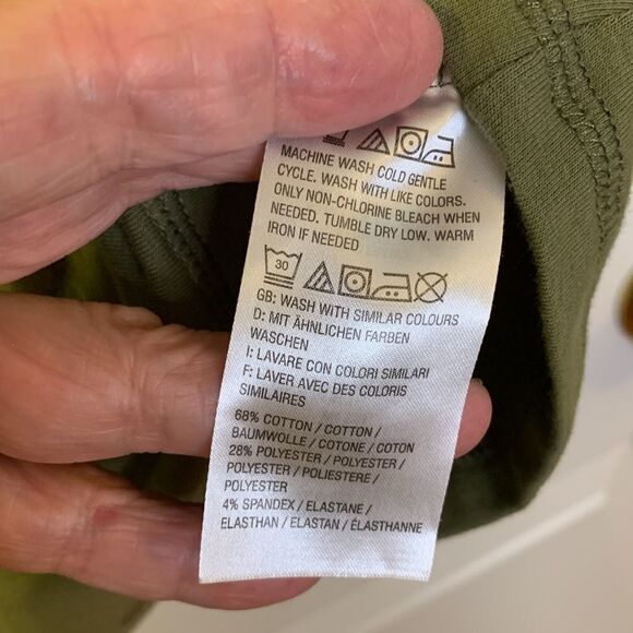 Denim & Company Sz Small activewear lightweight zip up jacket with V-neck - Picture 8 of 9